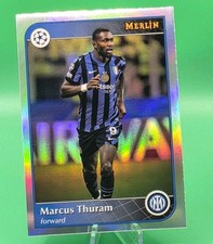 Scheda Inserto Rifrattore Base 2024-25 Topps Merlin UCC Marcus Thuram - Inter Milan
