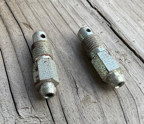 1962 PONTIAC TEMPEST REAR WHEEL CYLINDER SCREW BLEEDER PAIR #5456895=GENUINE GM - Picture 2 of 6