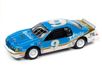Johnny Lightning 1:64 A.S.S Neu Ford Thunderbird Stock Street Freaks Lemons