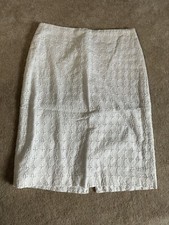 Banana Republic White Eyelet Pencil Skirt size 0