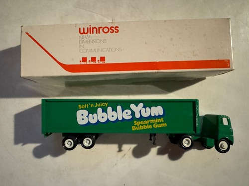 Winross Bubble Yum Green Cabover Tractor Trailer Lifesavers Beach-Nut