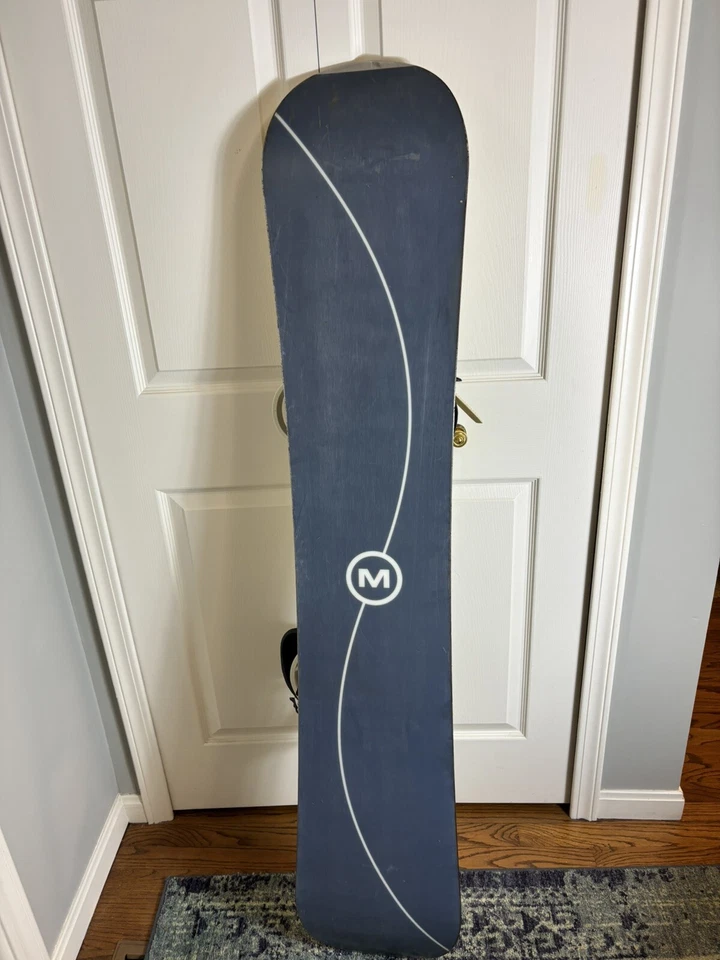 VINTAGE MERCURY, BY LIQUID TABLA DE SNOWBOARD PARA HOMBRE 153 CM Liquid LQ 1500 Fijaciones Foto 4 de 4