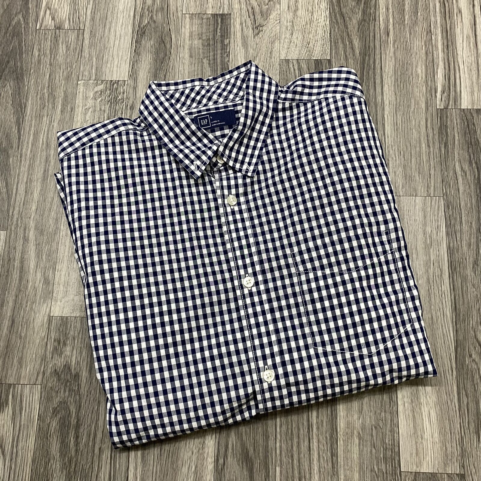 GAP Button Down Collar Black/White Check Casual S… - image 1