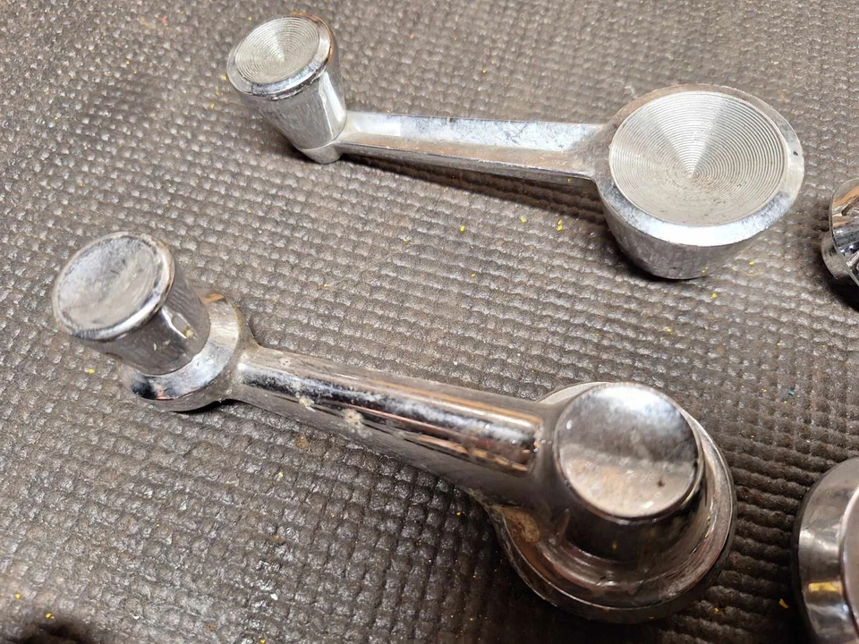 Bielas de ventana vintage Plymouth Dodge Chrysler Foto 2 de 4