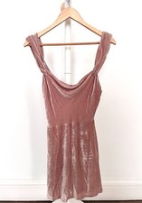 Reformation pink velvet dress. Size US 4/ S