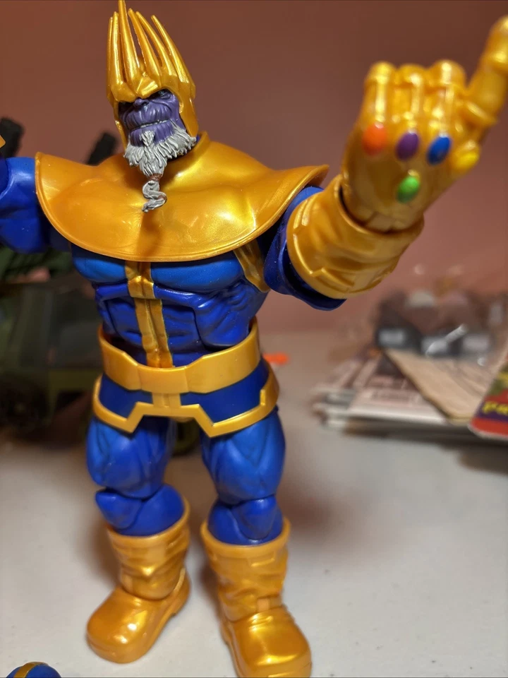 Figura de acción Marvel Legends Thanos Deluxe Infinity Gauntlet 2021 completa suelta Foto 4 de 4