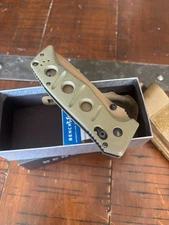 Benchmade Knives Adamas 275FE-2 CPM-CruWear Steel OD Green G10 Pocket Knife