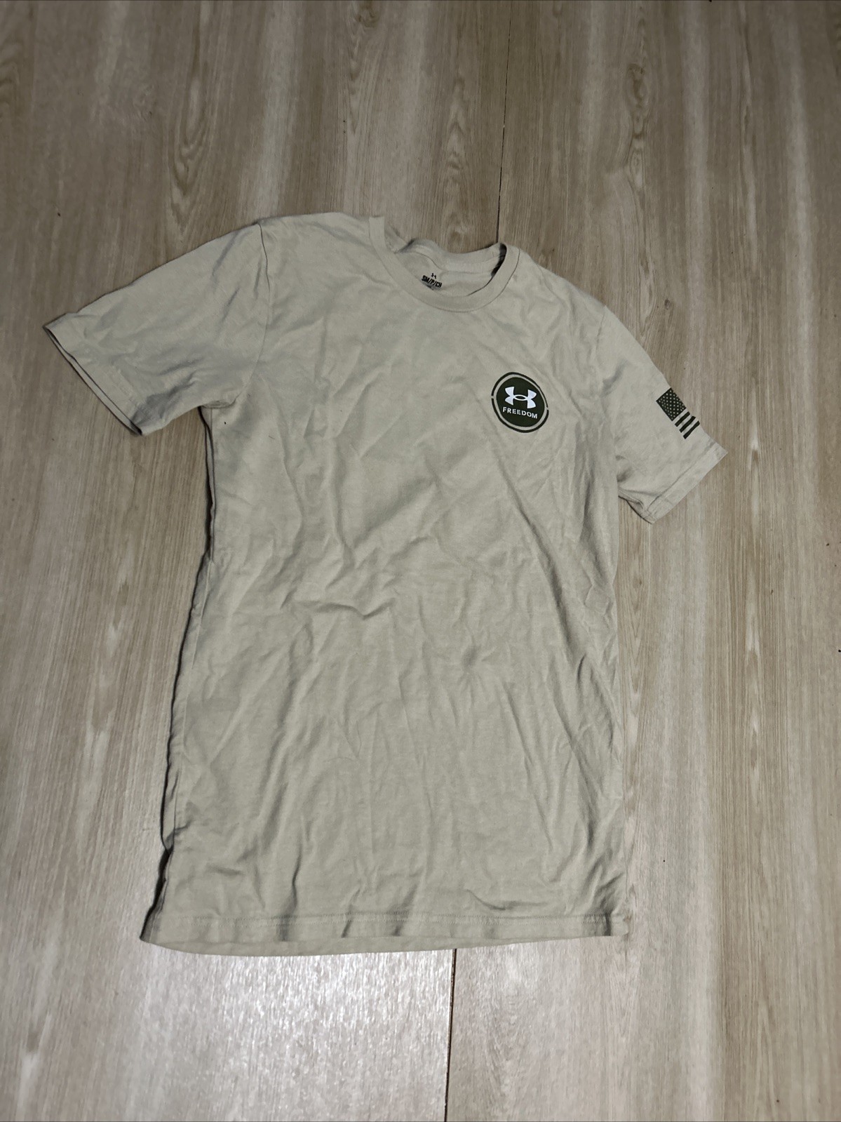 Under Armour United States Of America Biege T-Shirt Men’s Size S