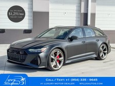 2023 Audi RS 6 Avant Wagon 4D