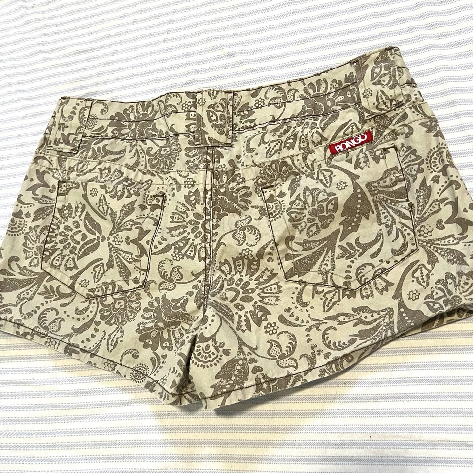 VTG 90s/Y2K BONGO Paisley Print Low Rise Shorts Size 11 Boho Retro 2000s - Image 3 of 4
