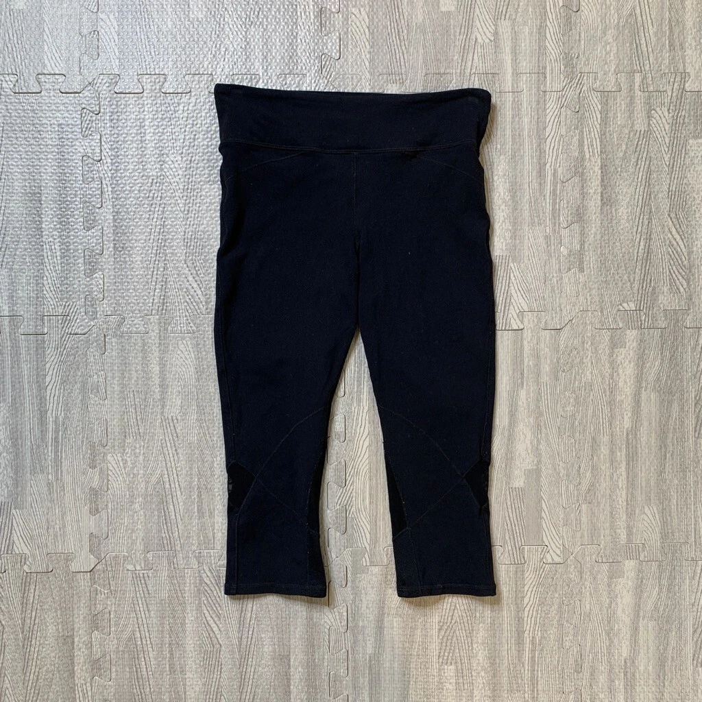 alo-yoga cropped stretch pull on mesh panel athletic leggings