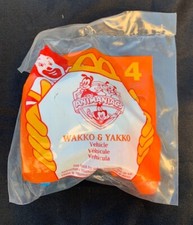  SEALED 1994 MCDONALDS HAPPY MEAL TOYS ANIMANIACS 4 WAKKO  YAKKO VEHICLE