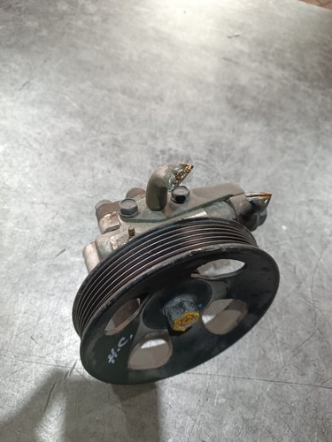 Power Steering Pump 57100-2C200 Genuine Hyundai Coupe II 2.7 V6 GK - Picture 1 of 4