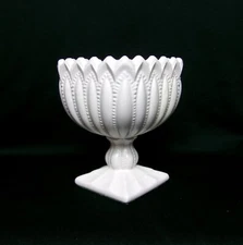 Lovely MCM Vintage White Glazed Ceramic Sawtooth Pedestal Candy Dish Planter