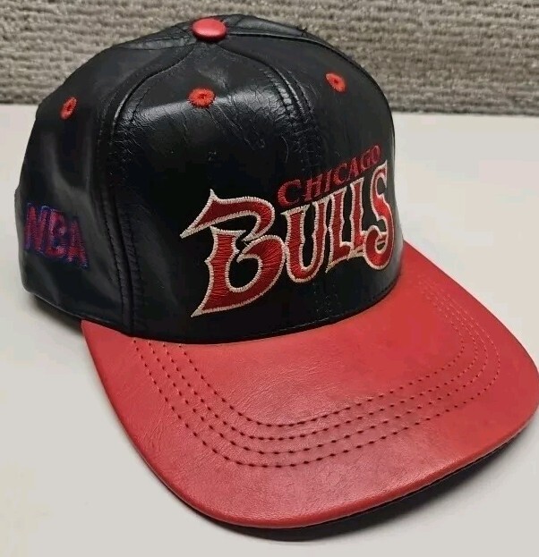 Vintage 1996 Chicago Bulls Hat Jeff Hamilton Black/Red Leather 