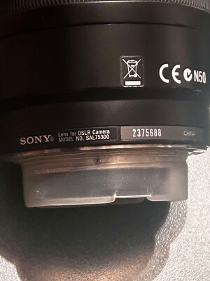 Sony Alpha DSLR-A230 10.2MP Camera 2GB SD Card SAL75300 75-300mm