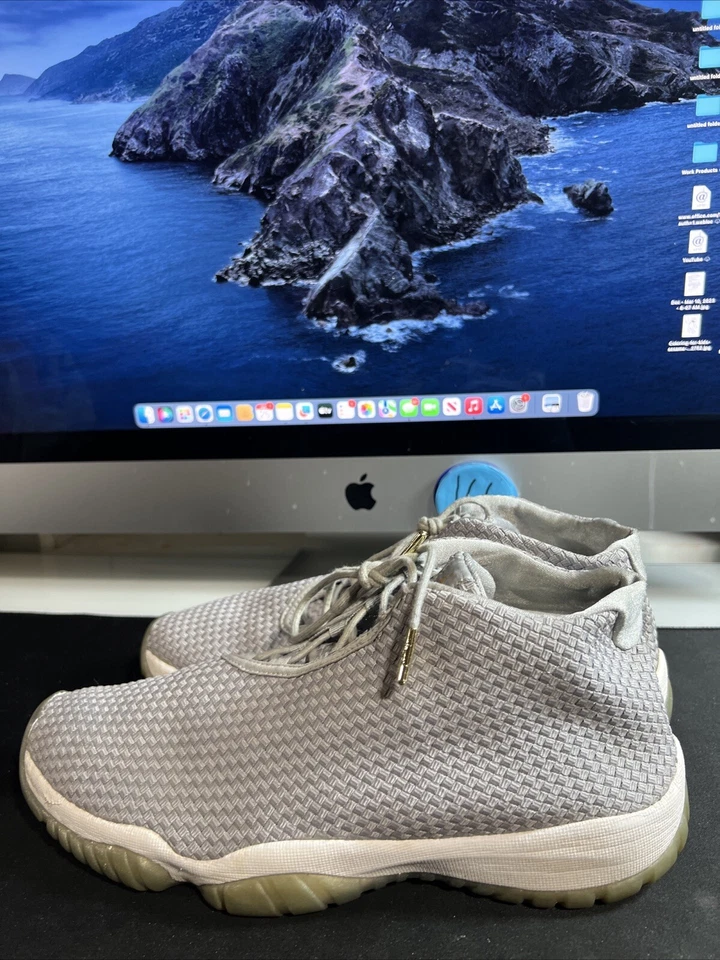 Nike Air Jordan Future Wolf cinza tamanho 11 656503–004 branco cinza - Imagem 4 de 4