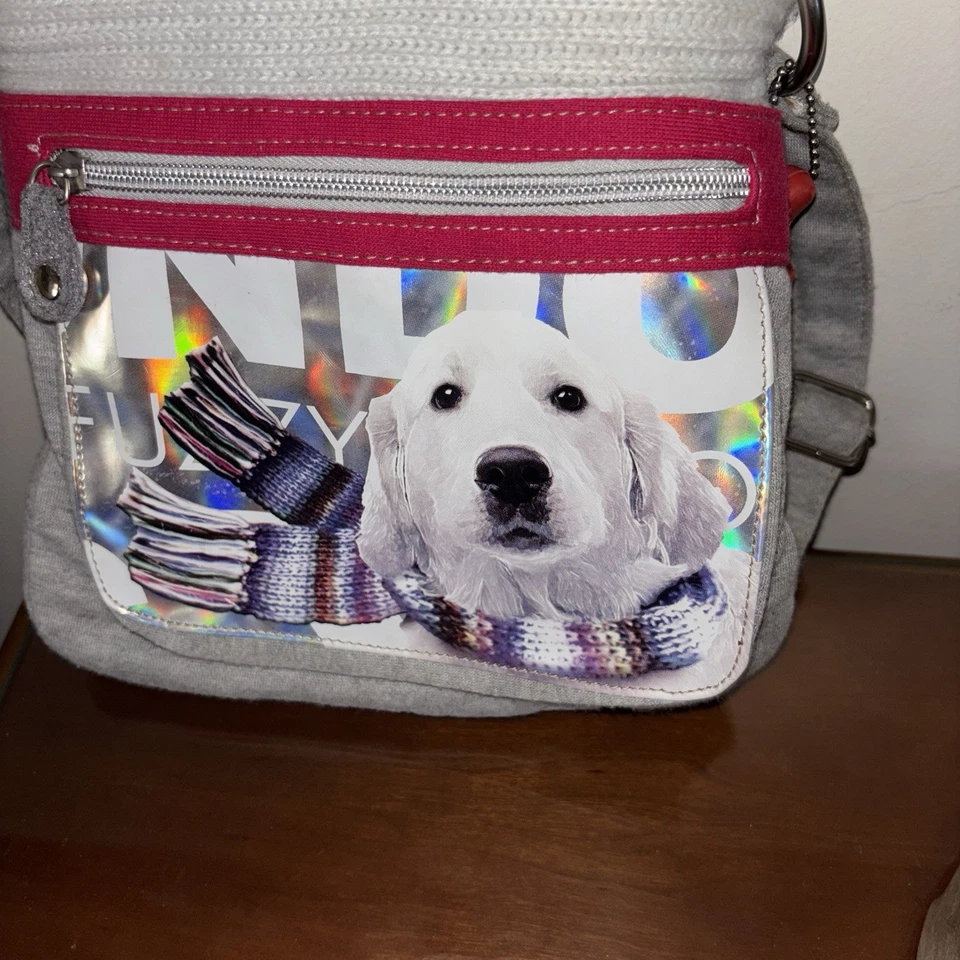 全新无标签 Fuzzy Nation 斜挎包 单肩包 猎犬 狗包 灰色 宠物 狗 爱人 — 第 2/4 张图片