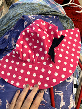 Gymboree wide brim pink and white polka dot girls sun hat w/chin strap size 3/4