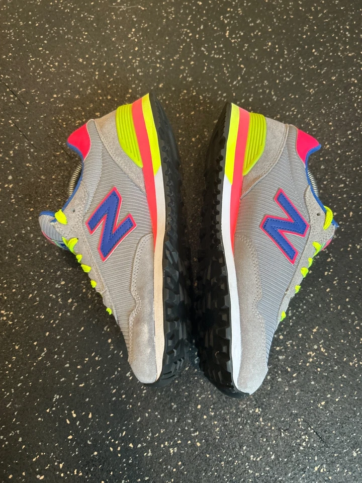 new balance 515 talla 10 mujer rosa neón Foto 2 de 4