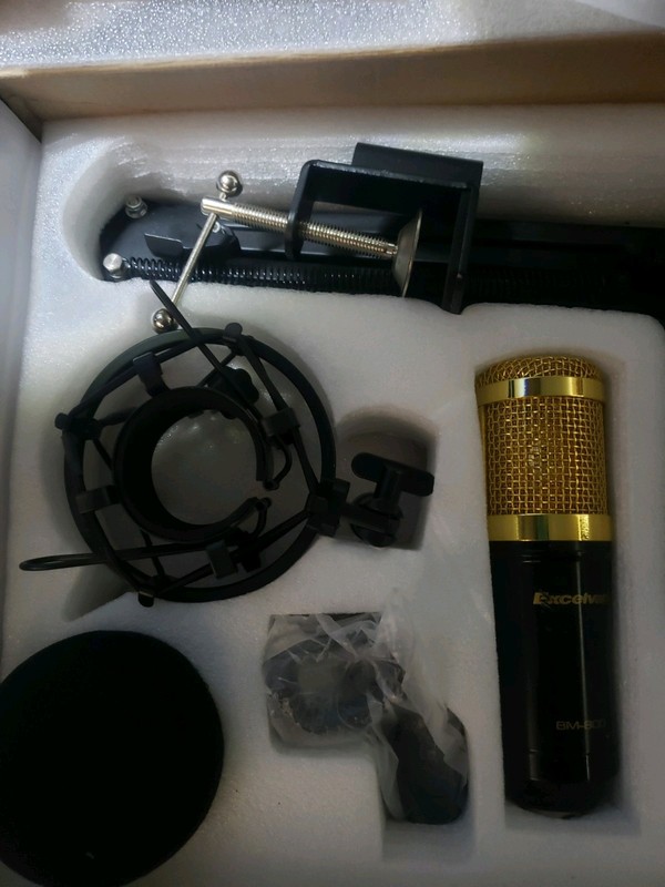 Excelvan BM-800 Condenser Studio Microphone Recording Mic Shock Mount Cables Amp