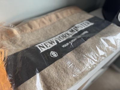 Neue Vintage große/King Size Bettdecke in einer fabelhaften karamellfarben