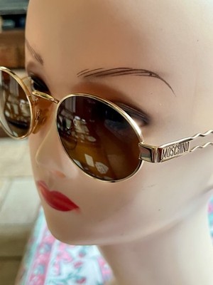 MOSCHINO Sonnenbrille Vintage Neuwertig Perfekt UNISEX