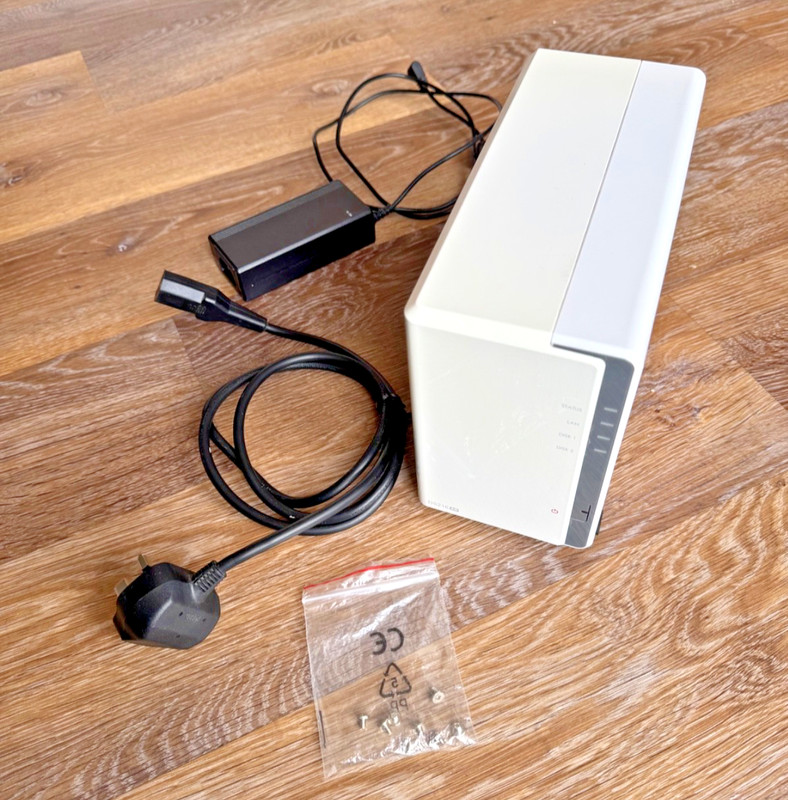 Synology Diskstation NAS  model DS216se - Good condition, no HDDs
