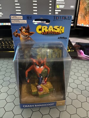 出品を待つフィギュア達 Crash Bandicoot Totaku Figure Factory Sealed Thinkgeek OOP First