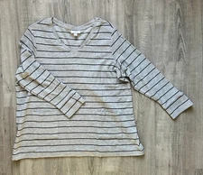 J. Jill Gray Striped XL Petite V-Neck Shirt Top W/ Pockets!