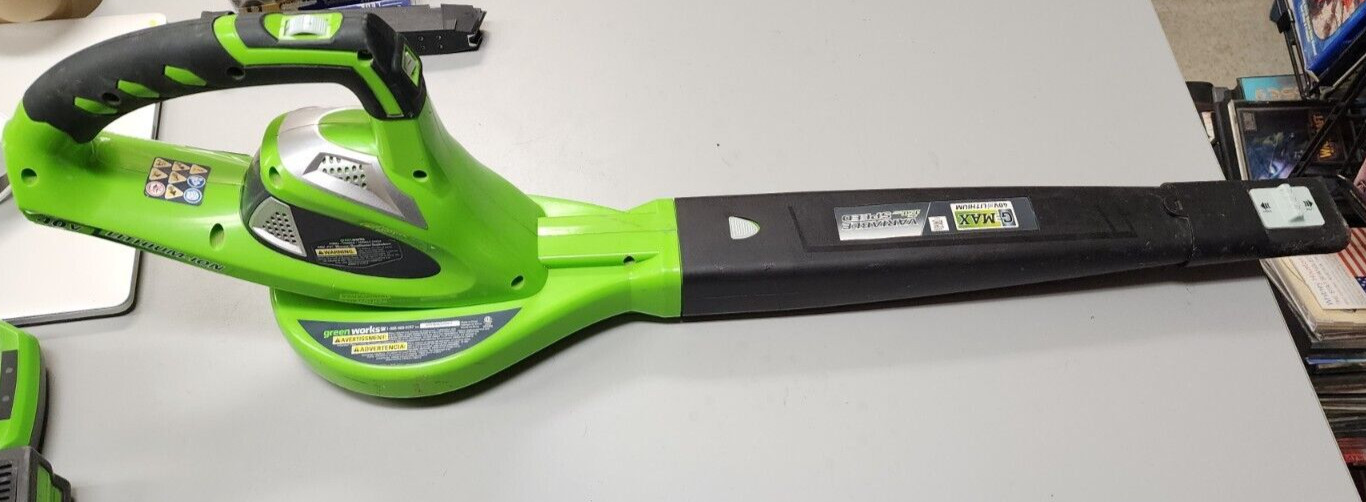 Greenworks 40V 150 MPH Max  Cordless Leaf Blower 24252 - tool only
