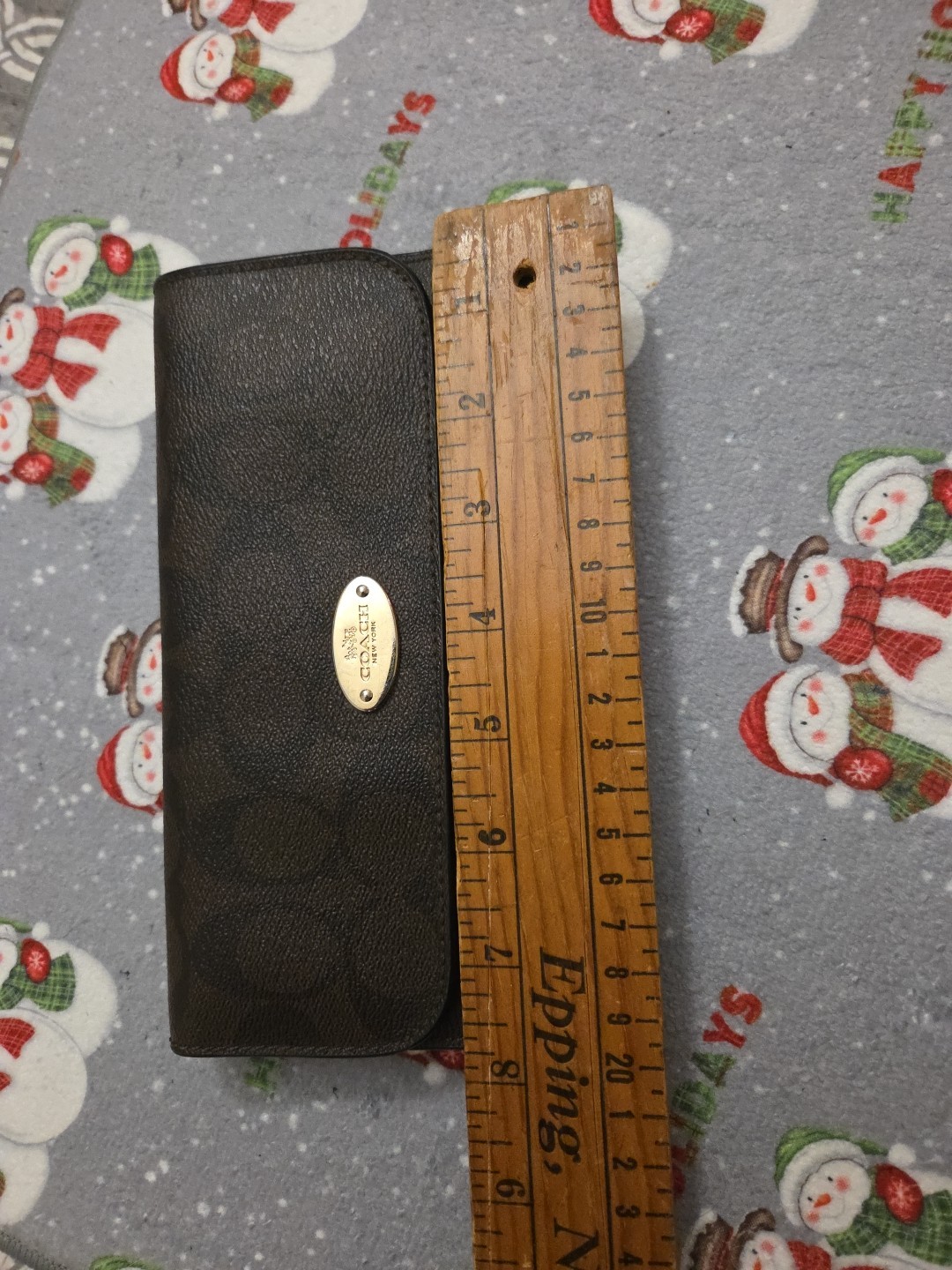 Coach Snap Envelope Wallet Brown. Ouside Zipper Pocket. 