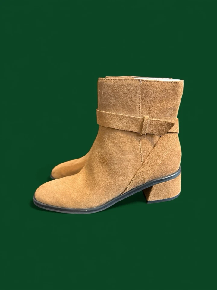 Botines Dolce Vita marrón nuevos (sin caja) para mujer talla 7,5 Foto 2 de 4