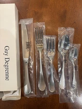 Guy Degrenne - VERLAINE CONTRAST - 5 piece place setting NIB