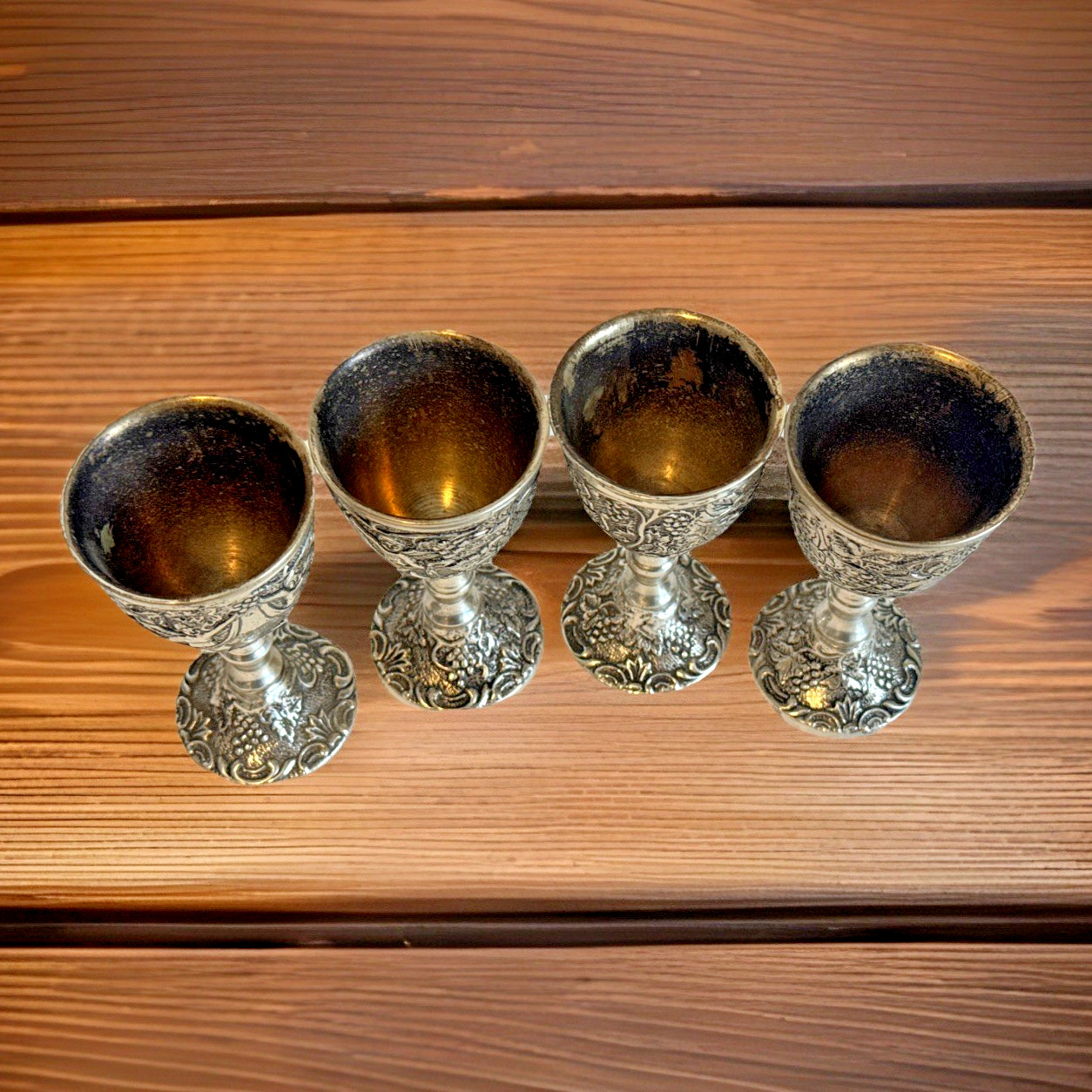 4 VTG India Silverplated Cherubs Cordial Grape Lacquered Mini Goblets Hard Box