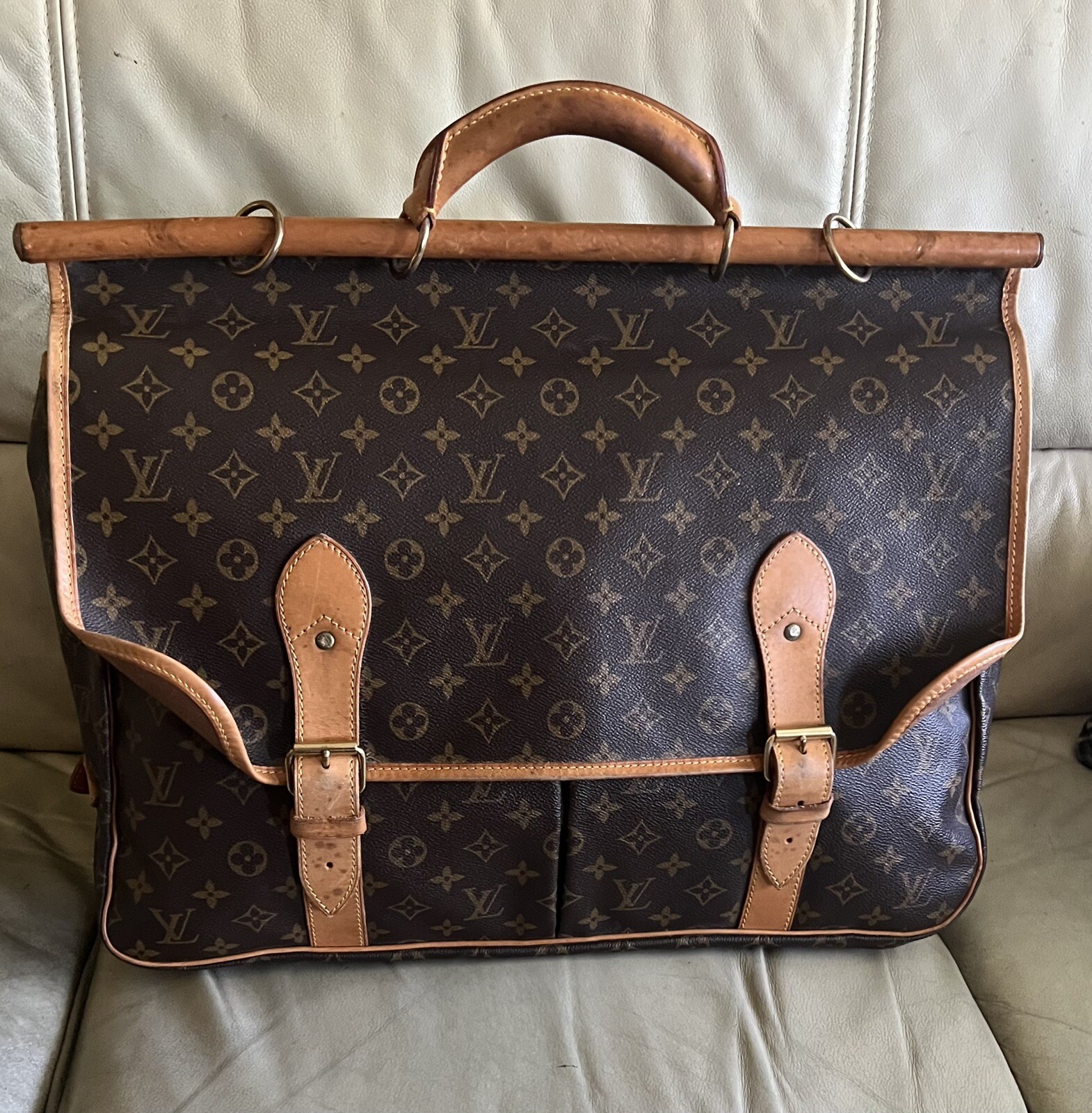 louis vuitton bag travel