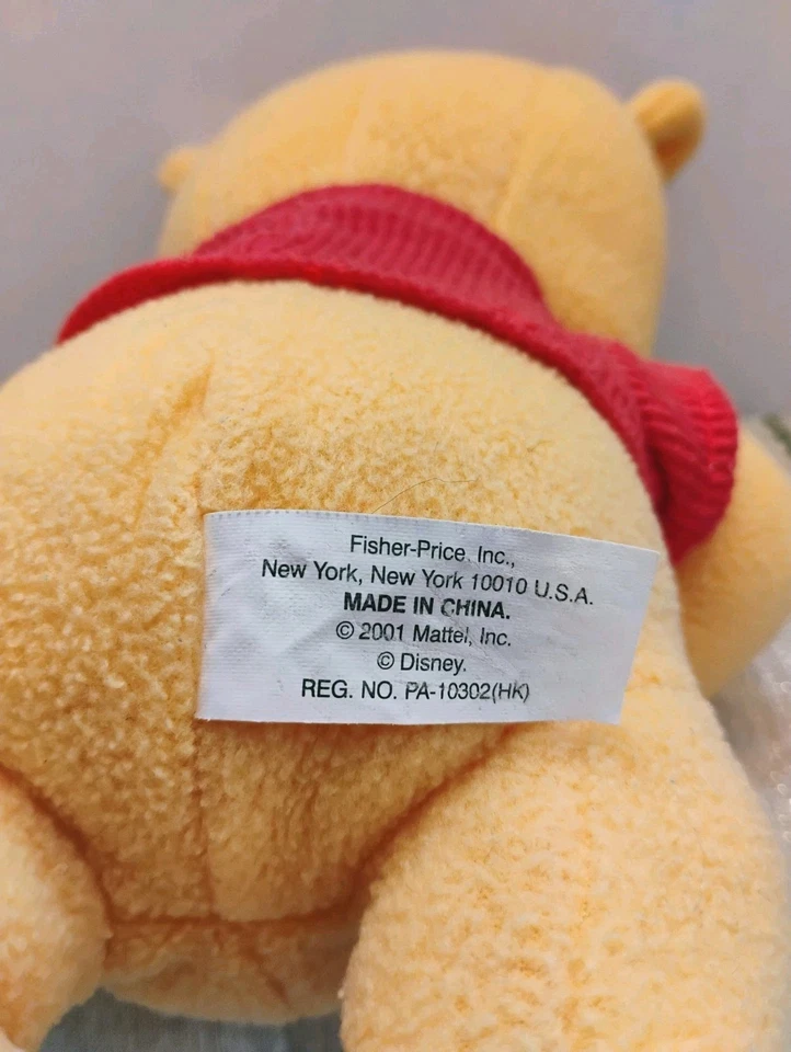 Винтажное плюшевое детское милое мягкое животное Winnie The Pooh Rattle Fisher Price 11 дюймов - Изображение 4 из 4