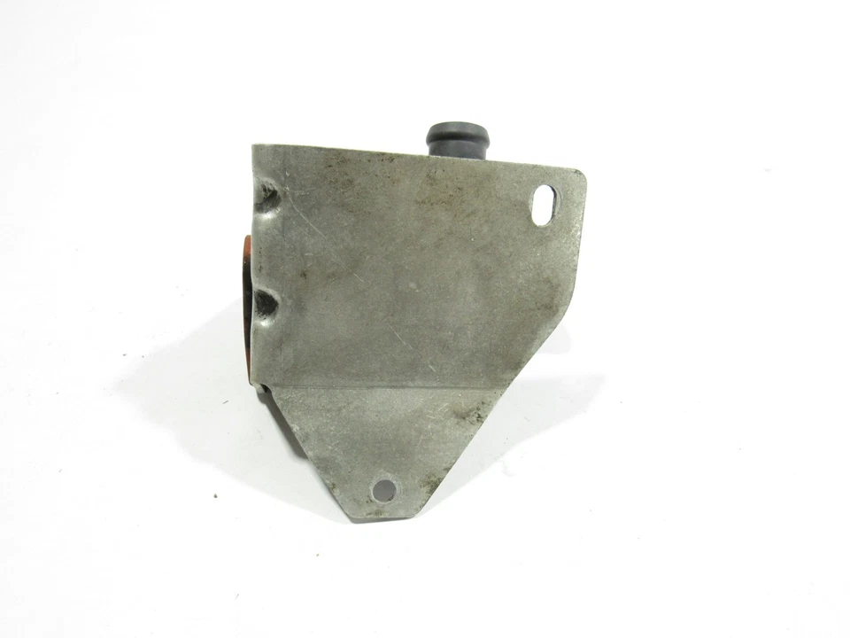 Bomba de agua refrigerante auxiliar Audi R8 V10 2015 14-17 con soporte; $8 Foto 4 de 4