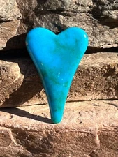 Kingman Turquoise Heart Cabochon Arizona