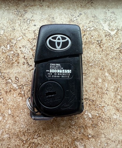 Toyota Ch-R 2018-20 OEM llave abatible mando a distancia FCC: MOZB97TZ (3 botones) ¡Bueno! - Imagen 4 de 4