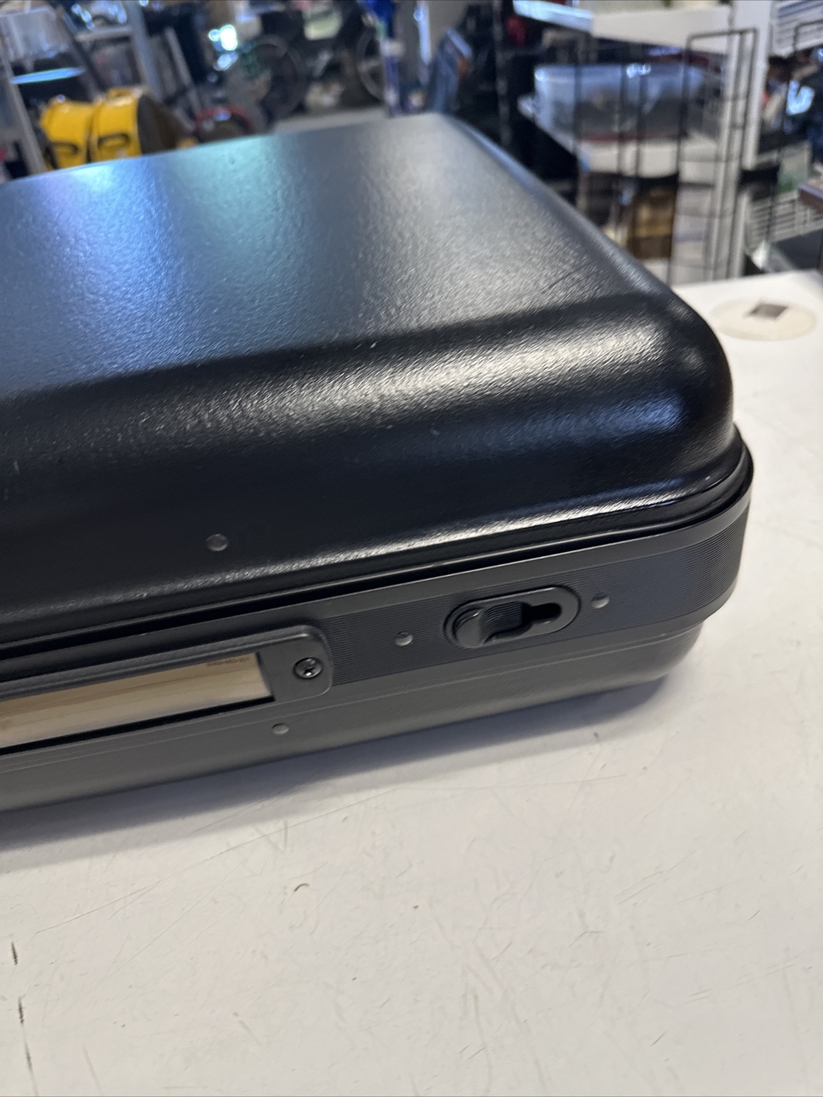 VTG USA Samsonite Oyster  Hard Shell Suitcase Locking