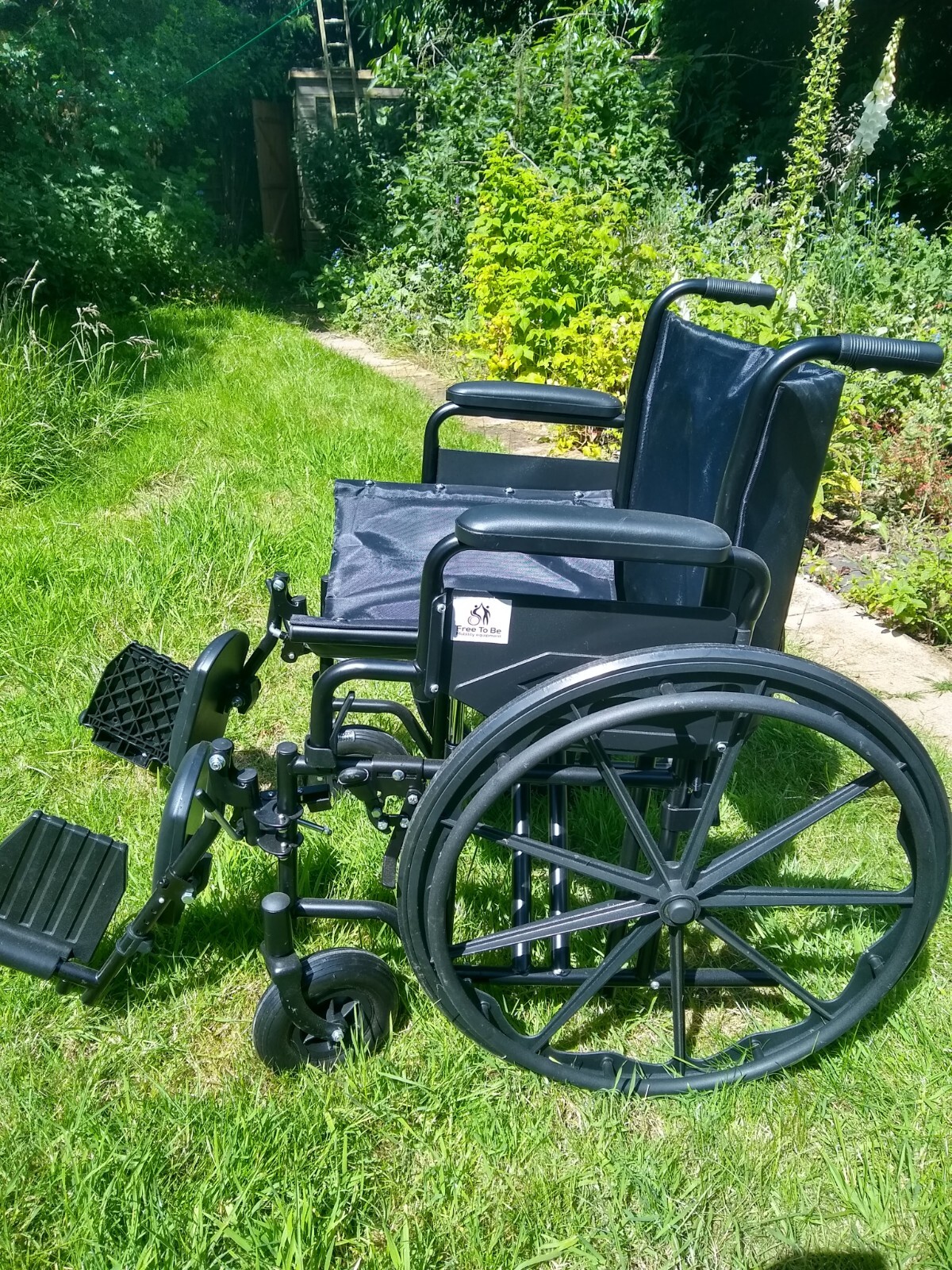 Extra Wide Heavy Duty Bariatric Folding Wheelchair eBay