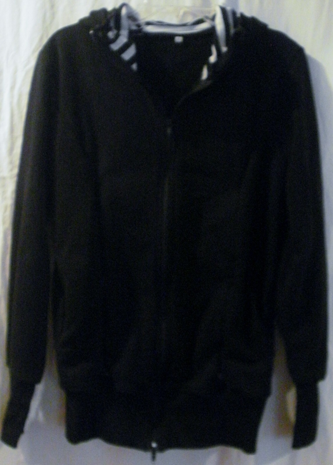 Picture 3 of 9