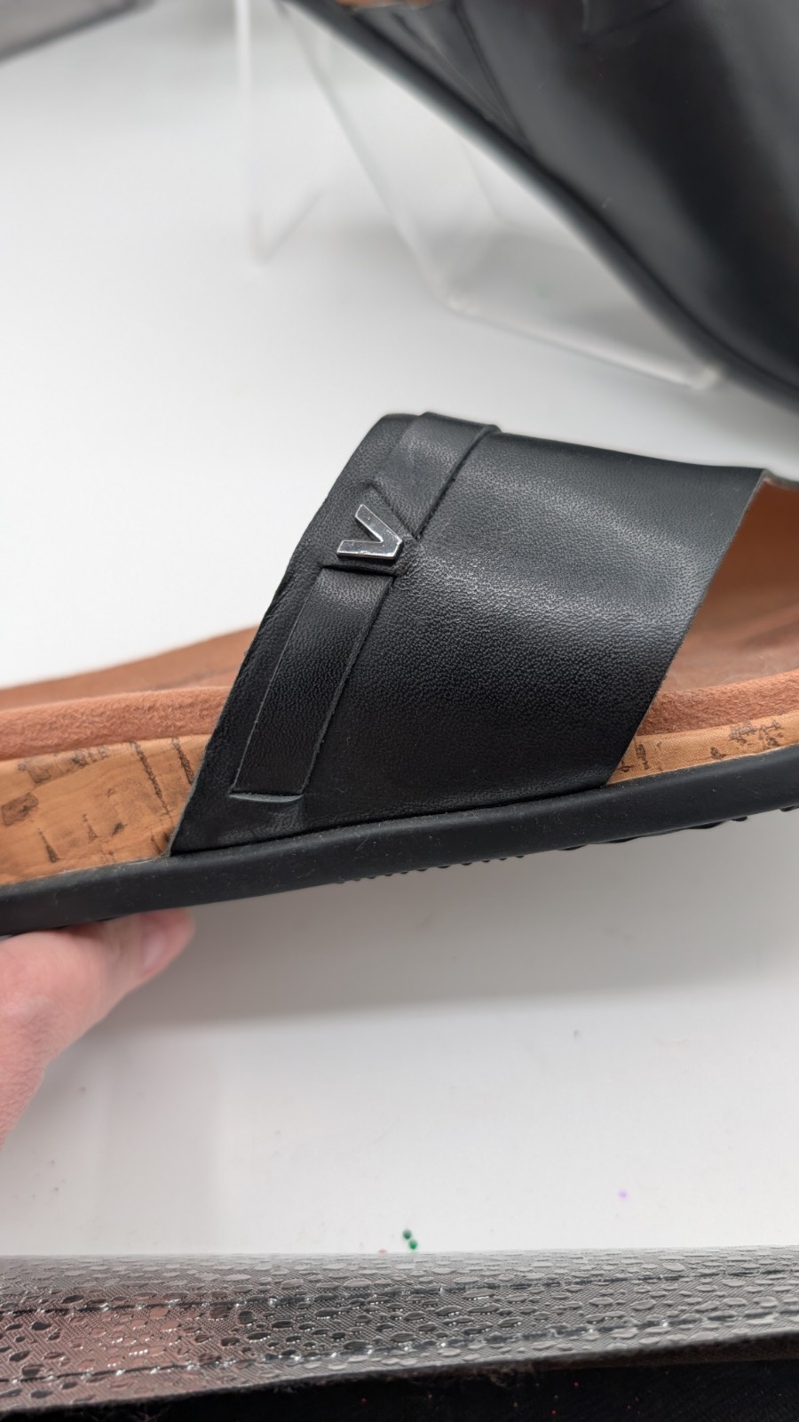 Vionic Cindy Black Leather Toe-Loop Slide Sandals… - image 4