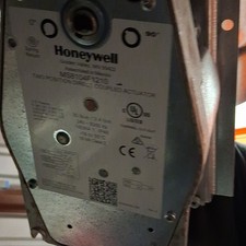Honeywell MS8104F120 Two Position Actuator 24V Spring Return