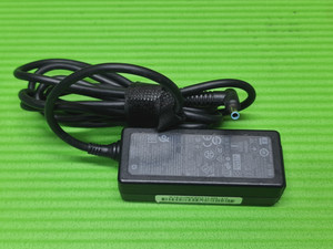 ORIGINAL ORIGINAL AC NETZTEIL LADEGERÄT ADAPTER RUND PIN 19,5V 2,31A 45W DELL