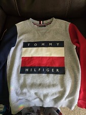Tommy Hilfiger Colorblock Logo Sweatshirt Crew Neck Gray Red Navy White L child