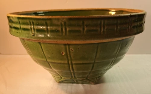 McCoy Stoneware Pottery Window Pane Green Mixing Bowl Shield 8 #4