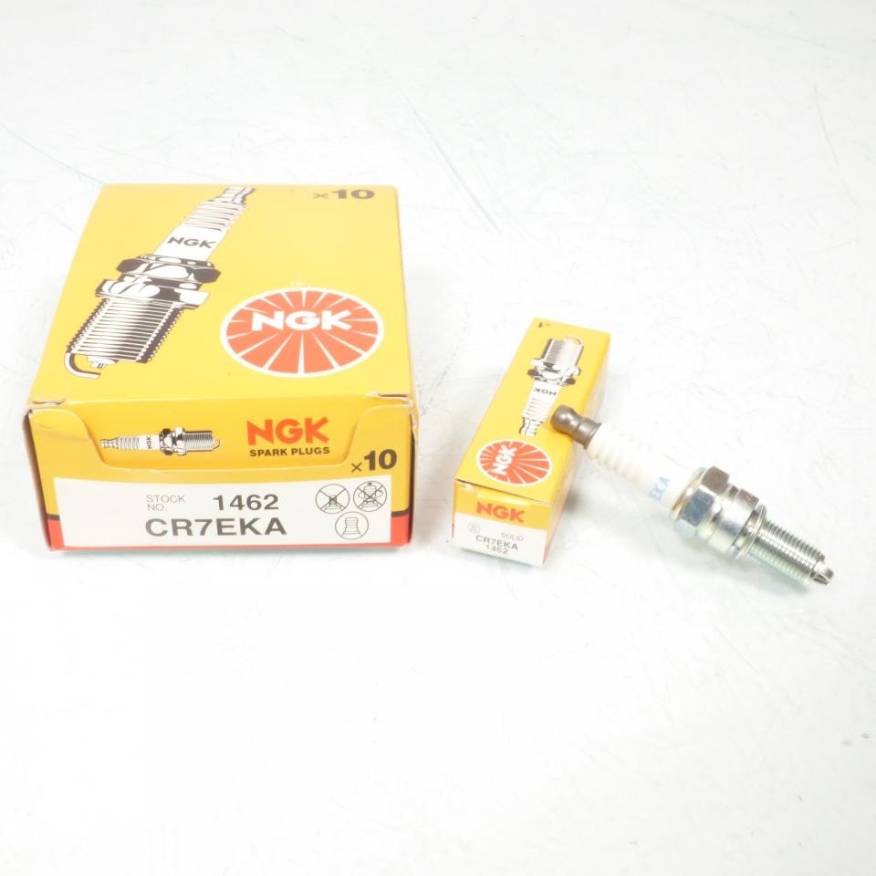 Bougie NGK contre les ratés d'allumage sur Peugeot Looxor 50 TSDI 2002-2006