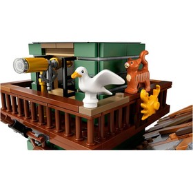 LEGO 21310 Old Fishing Store - [ New. ]